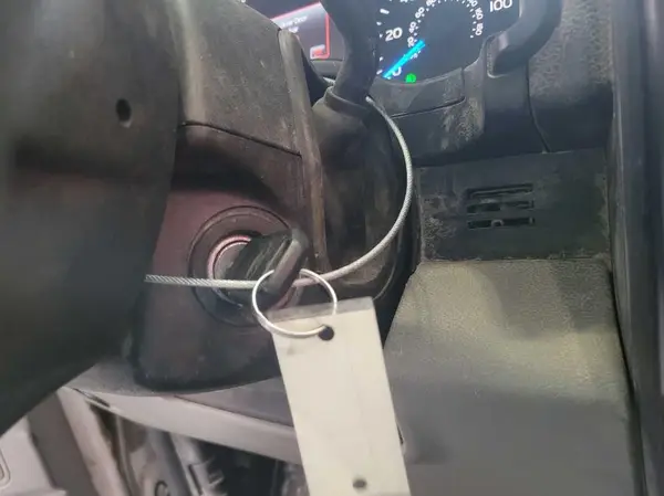 1FTMF1C88HKD38155 2017 FORD F-150 - Image 2