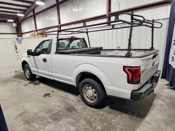 1FTMF1C8XHKC27252 2017 FORD F-150 - Image 2