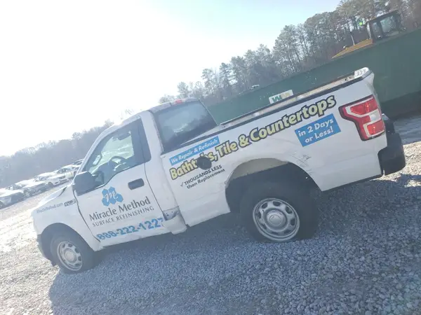 1FTMF1CB1JFB50006 2018 FORD F-150 - Image 2