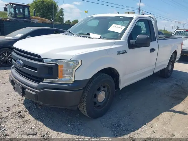 1FTMF1CB1JKE60745 2018 FORD F-150 - Image 2