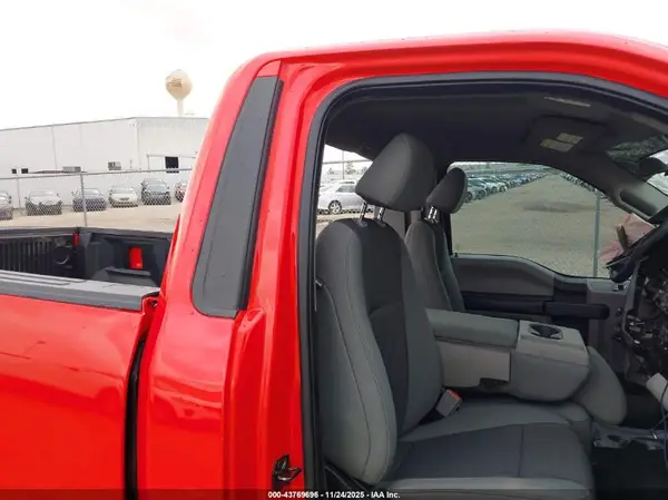 1FTMF1CB2JKC16389 2018 FORD F-150 - Image 8