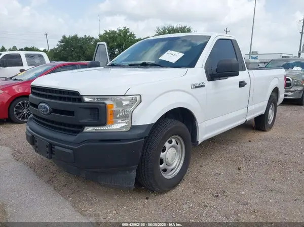 1FTMF1CB2JKC44015 2018 FORD F-150 - Image 2