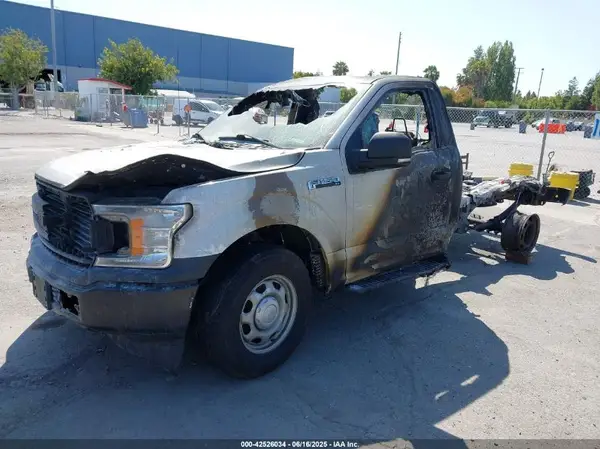 1FTMF1CB3JKD73476 2018 FORD F-150 - Image 2
