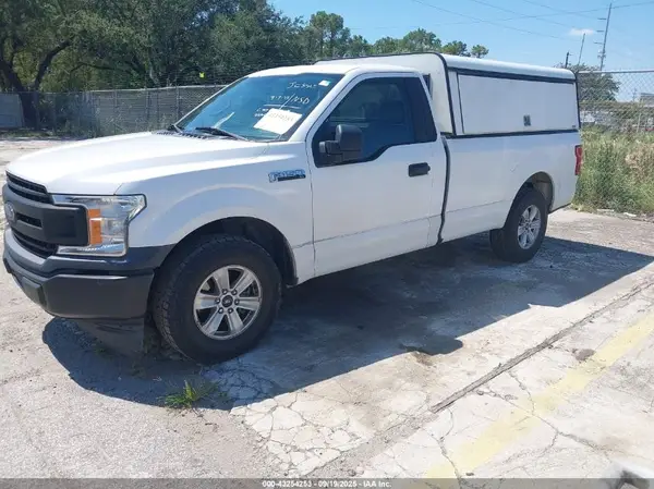1FTMF1CB3JKD97454 2018 FORD F-150 - Image 2