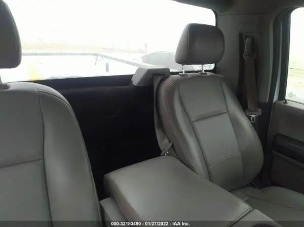 1FTMF1CB3JKE60651 2018 FORD F-150 - Image 8