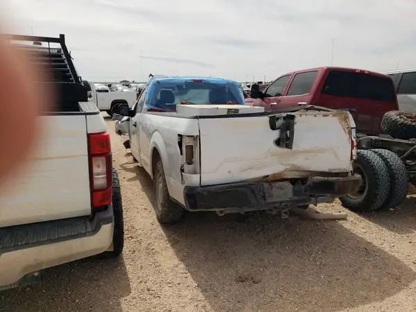 1FTMF1CB6JKC69953 2018 FORD F-150 - Image 2