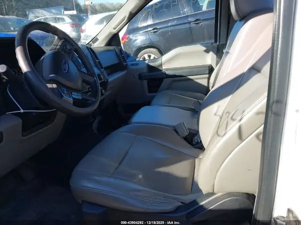 1FTMF1CB7JKC06523 2018 FORD F-150 - Image 8