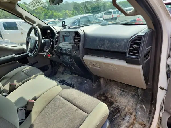 1FTMF1CB8JKF68702 2018 FORD F-150 - Image 8