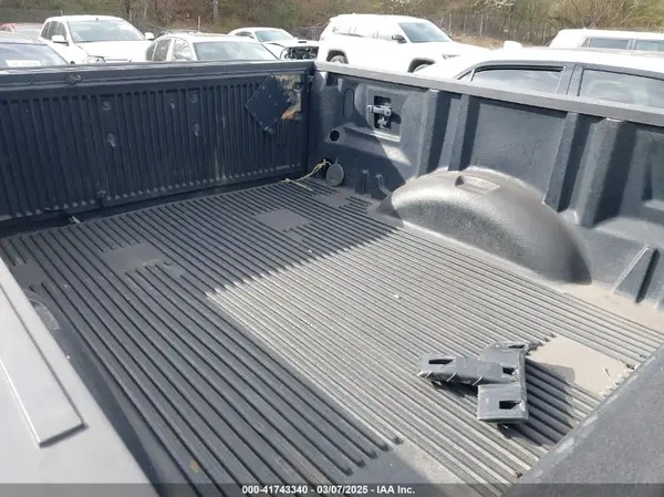 1FTMF1CF8GFB92040 2016 FORD F-150 - Image 8