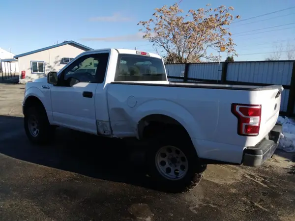 1FTMF1E50JKD81901 2018 FORD F-150 - Image 2