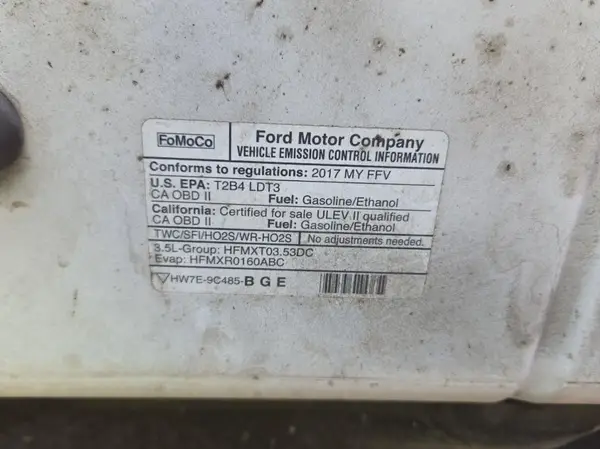 1FTMF1E82HKC47203 2017 FORD F-150 - Image 2