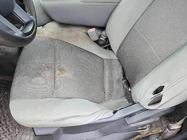 1FTMF1EB8JKF43215 2018 FORD F-150 - Image 2