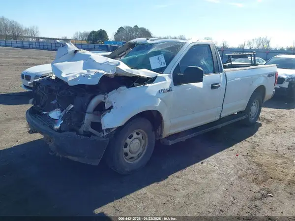 1FTMF1EP1JKF49790 2018 FORD F-150 - Image 2