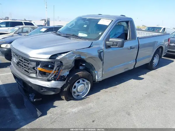 1FTMF1KP4RKE76544 2024 FORD F-150 - Image 2