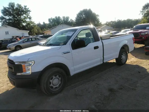 1FTNF1CG3JKD00589 2018 FORD F-150 - Image 2