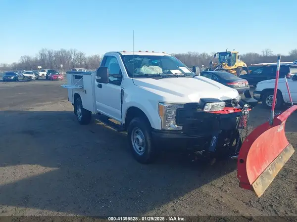 1FTRF3B60HEE24222 2017 FORD F350 - Image 1