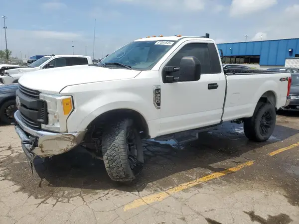 1FTRF3B66HEB71827 2017 FORD F350 - Image 1