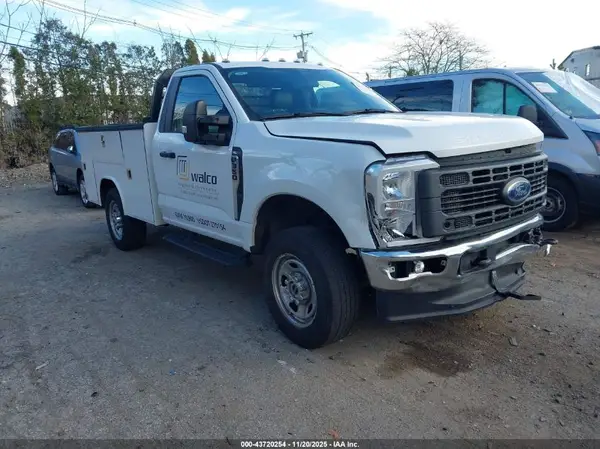 1FTRF3BA0PEC51904 2023 FORD F350 - Image 1