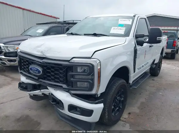 1FTRF3BA2RED11667 2024 FORD F350 - Image 2