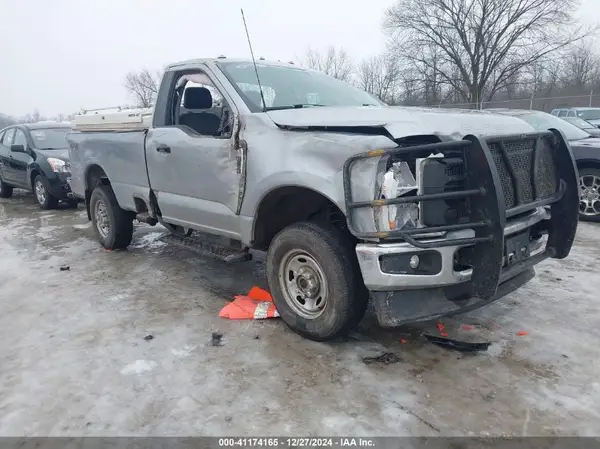 1FTRF3BA7PEC16275 2023 FORD F350 - Image 1