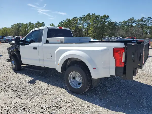 1FTRF3C67HEE07061 2017 FORD F350 - Image 2