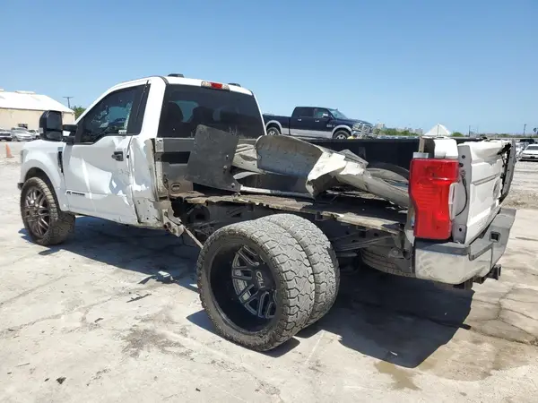 1FTRF3CT8NEF23046 2022 FORD F350 - Image 2