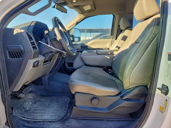 2022 FORD F350 auction photo 7