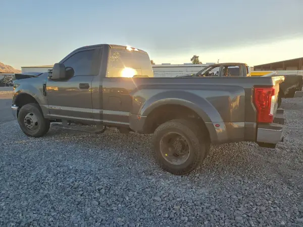 1FTRF3CTXHEE63307 2017 FORD F350 - Image 2