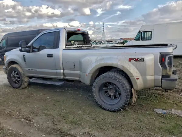 1FTRF3DT4HEB58061 2017 FORD F350 - Image 2