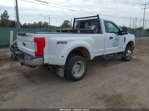 2017 FORD F350 IAAI lot 43838189 auction photo 4
