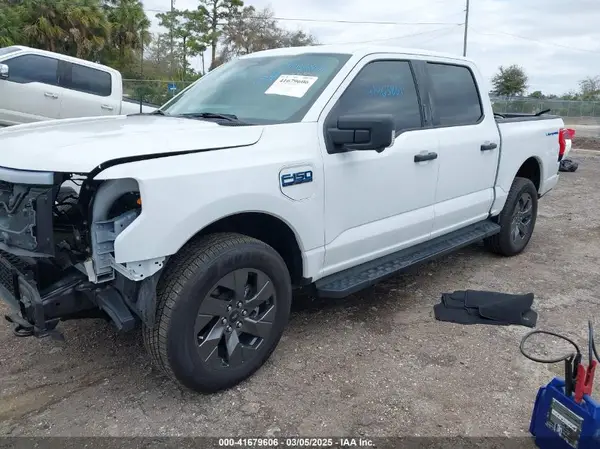 1FTVW3LKXRWG01185 2024 FORD F-150 - Image 2