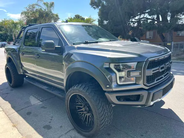 1FTWF1RG2KFA83221 2019 FORD F-150 - Image 1