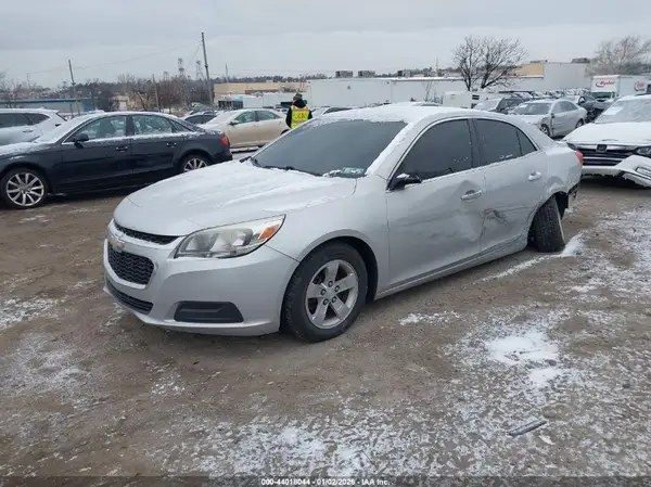 1G11A5SA0GF100555 2016 CHEVROLET MALIBU - Image 2