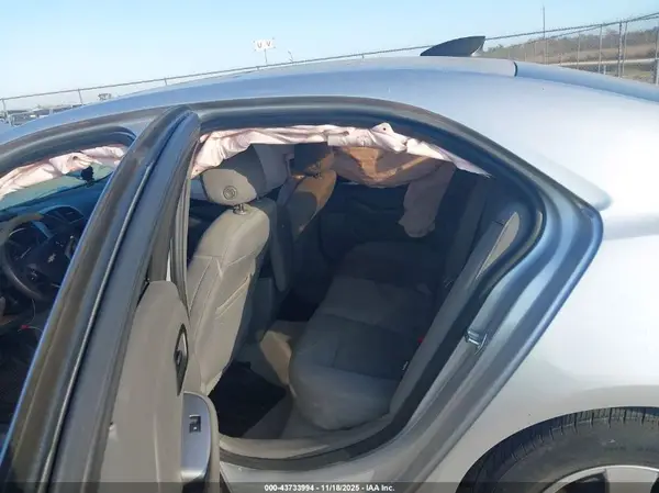 1G11A5SA0GU123667 2016 CHEVROLET MALIBU - Image 8
