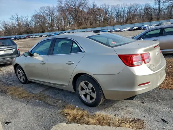 1G11A5SA2GF102923 2016 CHEVROLET MALIBU - Image 2