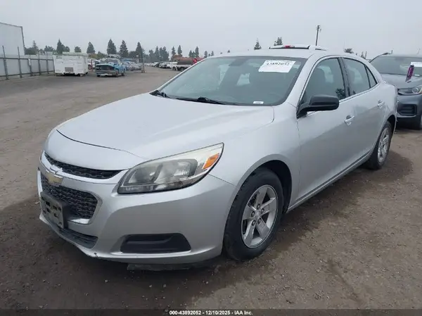 1G11A5SA2GU140938 2016 CHEVROLET MALIBU - Image 2