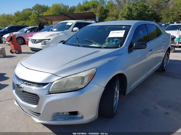 1G11A5SA3GF104308 2016 CHEVROLET MALIBU - Image 2