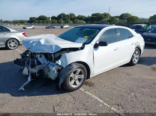 1G11A5SA3GU159384 2016 CHEVROLET MALIBU - Image 2