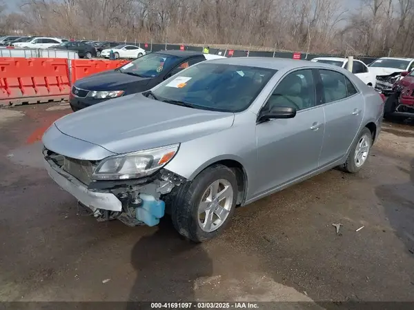 1G11A5SA5GU127679 2016 CHEVROLET MALIBU - Image 2
