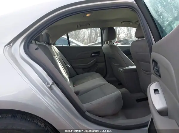 1G11A5SA5GU127679 2016 CHEVROLET MALIBU - Image 8