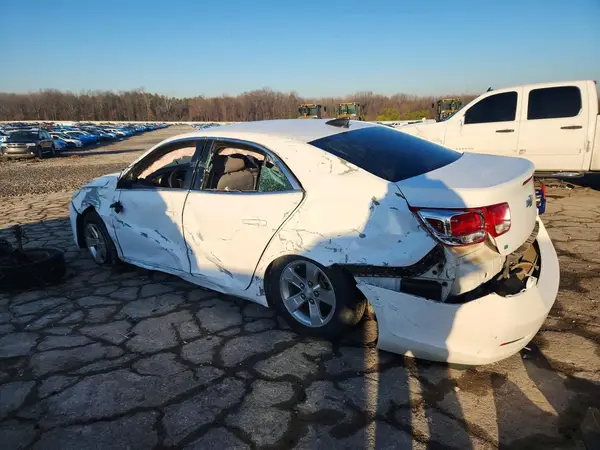 1G11A5SA8GF102828 2016 CHEVROLET MALIBU - Image 2