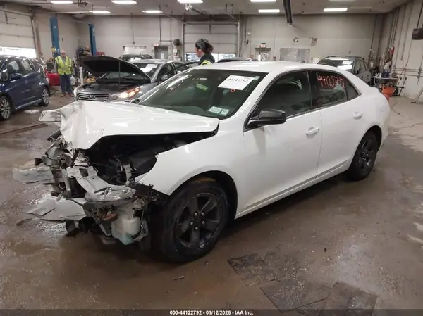 1G11A5SA8GU156626 2016 CHEVROLET MALIBU - Image 2