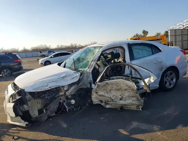 1G11B5SA0GF110676 2016 CHEVROLET MALIBU - Image 1