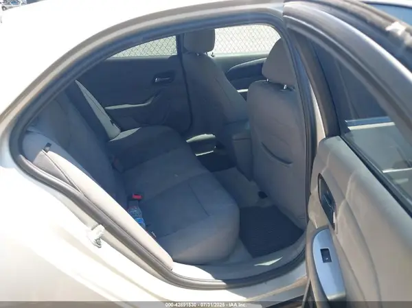 1G11B5SA0GF164611 2016 CHEVROLET MALIBU - Image 8