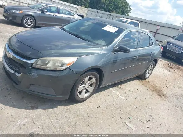 1G11B5SA0GU104081 2016 CHEVROLET MALIBU - Image 2