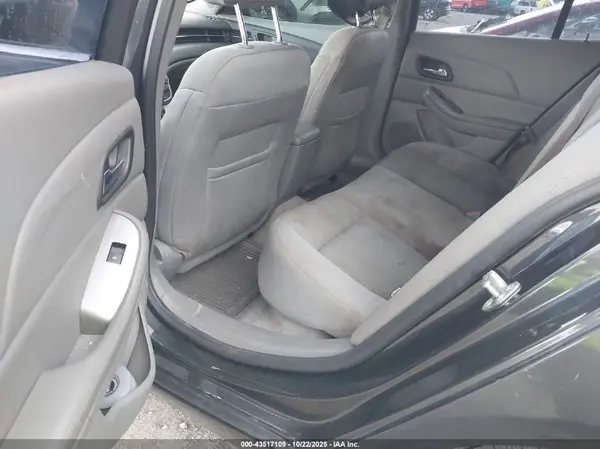 1G11B5SA0GU106400 2016 CHEVROLET MALIBU - Image 8