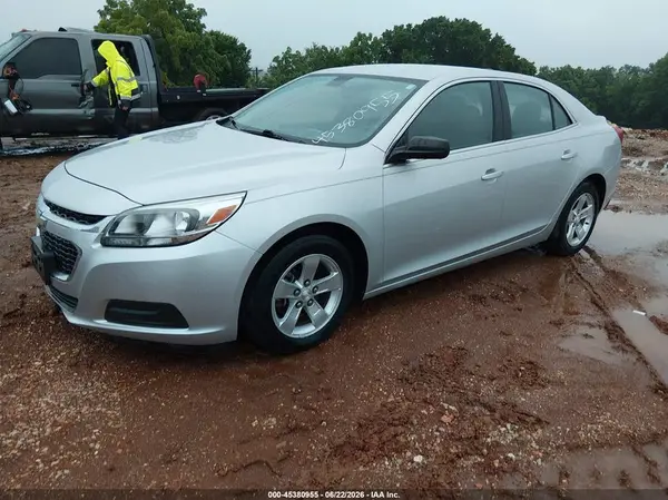 1G11B5SA1GF100982 2016 CHEVROLET MALIBU - Image 2