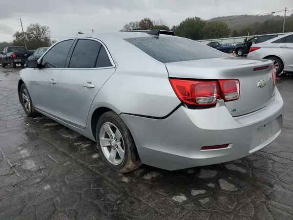 1G11B5SA1GF132105 2016 CHEVROLET MALIBU - Image 2