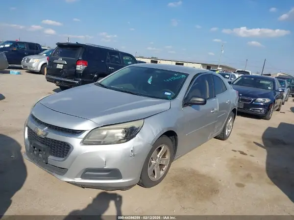 1G11B5SA1GF167372 2016 CHEVROLET MALIBU - Image 2