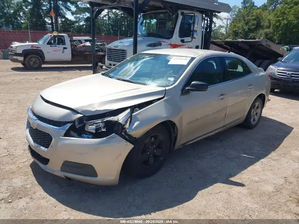 1G11B5SA2GF133313 2016 CHEVROLET MALIBU - Image 2